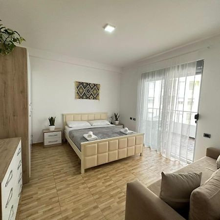 Trea Accomodations - Despacito Port Side Vlore Exterior photo