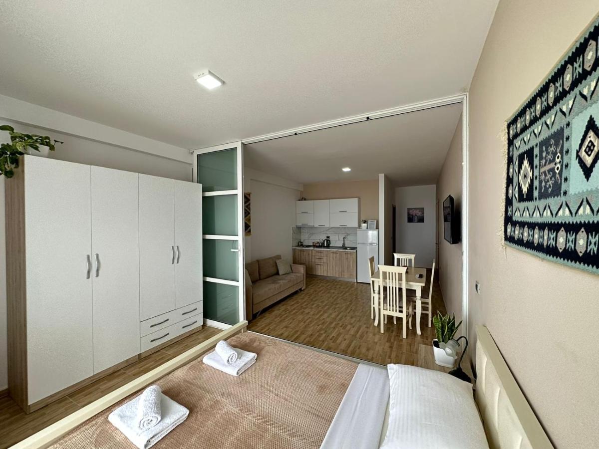 Trea Accomodations - Despacito Port Side Vlore Exterior photo