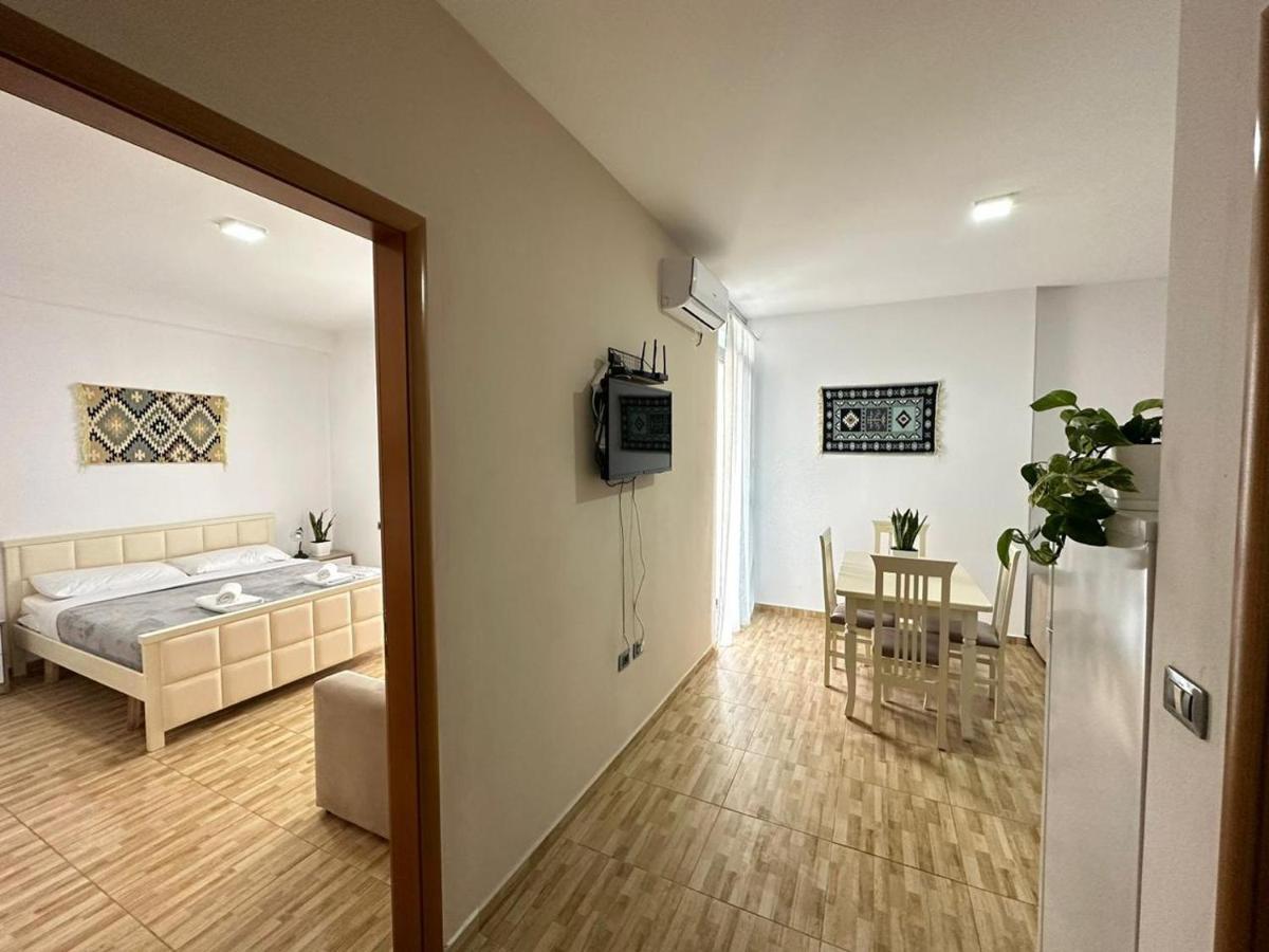 Trea Accomodations - Despacito Port Side Vlore Exterior photo